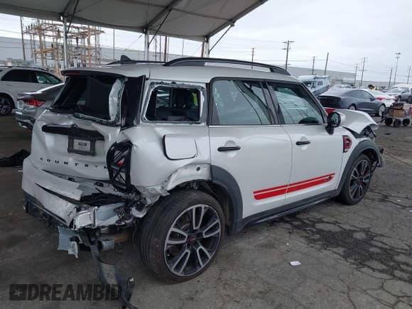 ✅ 2024 MINI Countryman John Cooper Works • VIN: WMZ33BS03R3R53245 • Lot: 41759752. Listed on IAAI with 22,574 mi. Free auction sales archive from the USA and detailed vehicle history report at DreamBid. Image 4.