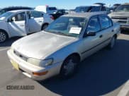 ✅ 1995 Toyota Corolla DX • VIN: 2T1AE09B0SC119881 • Лот: 43627422. Опубликован ранее на IAAI с пробегом 244 981 миль. Бесплатный доступ к архиву аукционных продаж из США и подробный отчёт об истории автомобиля на DreamBid. Изображение 17.
