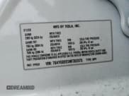 ✅ 2022 Tesla Model Y Long Range • VIN: 7SAYGDEE5NF352075 • Lot: 50799895. Wystawiony na Copart z przebiegiem 11 597 mil. Bezpłatny archiwum sprzedaży aukcyjnych z USA i szczegółowy raport historii pojazdu na DreamBid. Zdjęcie 13.