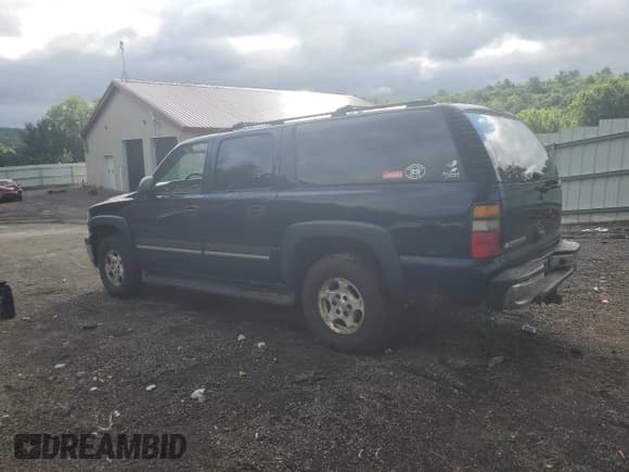 ✅ 2005 Chevrolet Suburban LT • VIN: 1GNFK16Z95J239202 • Лот: 87154974. Опубликован ранее на Copart с пробегом 123 990 миль. Бесплатный доступ к архиву аукционных продаж из США и подробный отчёт об истории автомобиля на DreamBid. Изображение 2.