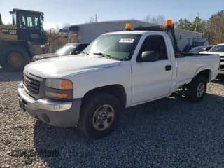 ✅ 2004 GMC Sierra 1500 Work Truck • VIN: 1GTEK14V84E335897 • Лот: 53538955. Опубликован ранее на Copart с пробегом 172 992 миль. Бесплатный доступ к архиву аукционных продаж из США и подробный отчёт об истории автомобиля на DreamBid. Изображение 1.