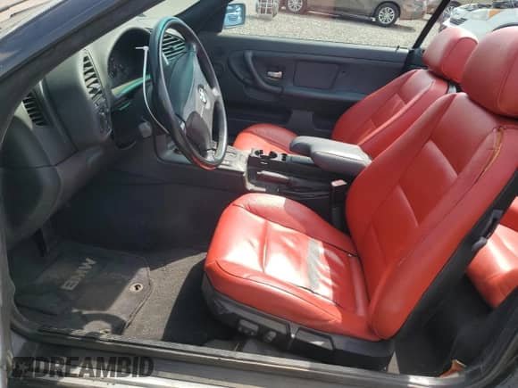 1999 BMW 3 Series 328i с VIN WBABK8335XEY91873, выставлен на аукционе Copart как лот 71867375 с пробегом 100 682 миль миль и Чистый • Clean title. История ставок и продаж доступна на DreamBid. Изображение 7.