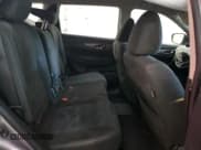 ✅ 2015 Nissan Rogue S • VIN: KNMAT2MV4FP591141 • Lot: 84568125. Wystawiony na Copart z przebiegiem 101 563 mil. Bezpłatny archiwum sprzedaży aukcyjnych z USA i szczegółowy raport historii pojazdu na DreamBid. Zdjęcie 11.