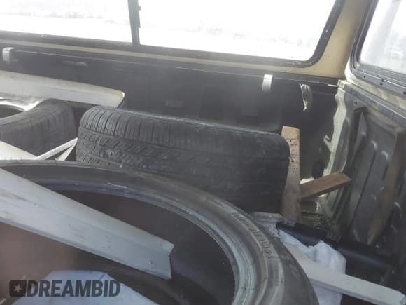 ✅ 2012 Chevrolet Colorado • VIN: 1GCGTCF94C8115638 • Lot: 41790661. Wystawiony na IAAI z przebiegiem 97 982 mil. Bezpłatny archiwum sprzedaży aukcyjnych z USA i szczegółowy raport historii pojazdu na DreamBid. Zdjęcie 8.