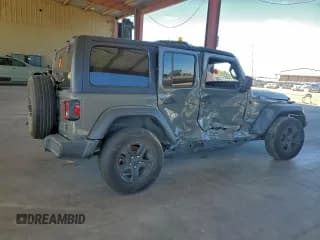 ✅ 2018 Jeep Wrangler Unlimited Sport S • VIN: 1C4HJXDG1JW240320 • Лот: 91825665. Опубликован ранее на Copart с пробегом 86 648 миль. Бесплатный доступ к архиву аукционных продаж из США и подробный отчёт об истории автомобиля на DreamBid. Изображение 3.
