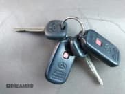 ✅ 2004 Toyota Sequoia Limited • VIN: 5TDBT48A24S211384 • Лот: 43007160. Опубликован ранее на IAAI с пробегом 234 369 миль. Бесплатный доступ к архиву аукционных продаж из США и подробный отчёт об истории автомобиля на DreamBid. Изображение 11.