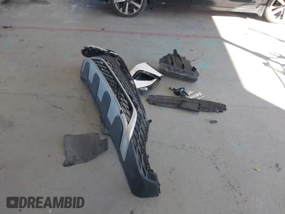 ✅ 2022 Volkswagen Taos SE • VIN: 3VVSX7B27NM080138 • Lot: 43684744. Listed on IAAI with 46,485 mi. Free auction sales archive from the USA and detailed vehicle history report at DreamBid. Image 12.