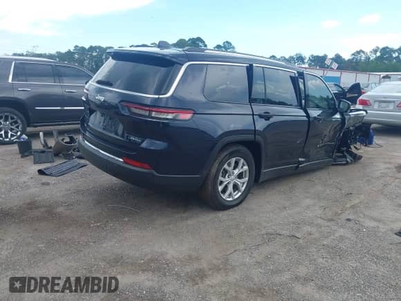 2024 Jeep Grand Cherokee Limited с VIN 1C4RJJBGXR8922522, выставлен на аукционе IAAI как лот 42552026 с пробегом 15 673 миль миль и . История ставок и продаж доступна на DreamBid. Изображение 4.