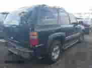 2002 Chevrolet Tahoe LS z VIN 1GNEC13Z32J231413, wystawiony jako IAAI lot #42144130 z przebiegiem 286 759 mil mil oraz . Historia ofert i sprzedaży dostępna na DreamBid. Obrazek 4.