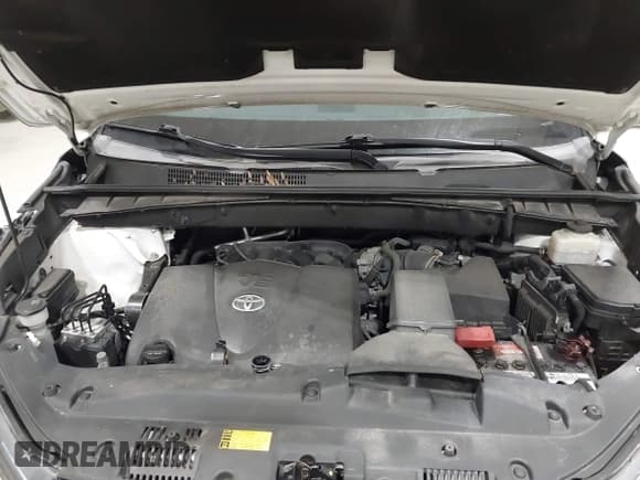 ✅ 2018 Toyota Highlander Limited • VIN: 5TDDZRFH3JS827093 • Lot: 42181696. Wystawiony na IAAI z przebiegiem 63 396 mil. Bezpłatny archiwum sprzedaży aukcyjnych z USA i szczegółowy raport historii pojazdu na DreamBid. Zdjęcie 10.