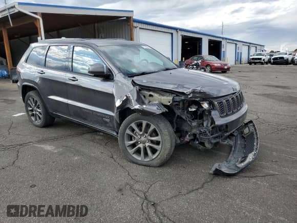 2016 Jeep Grand Cherokee Limited 75th Anniversary с VIN 1C4RJFBG5GC431136, выставлен на аукционе Copart как лот 71918245 с пробегом 142 439 миль миль и Списание • Salvage title. История ставок и продаж доступна на DreamBid. Изображение 4.