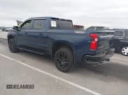 ✅ 2022 Chevrolet Silverado 1500 LT Trail Boss • VIN: 1GCPYFED7NZ188749 • Lot: 41905503. Wystawiony na IAAI z przebiegiem 49 383 mil. Bezpłatny archiwum sprzedaży aukcyjnych z USA i szczegółowy raport historii pojazdu na DreamBid. Zdjęcie 3.