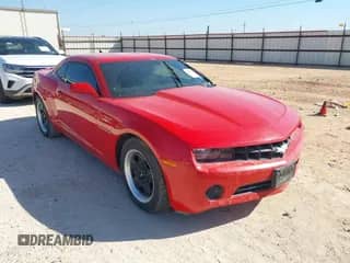 2012 Chevrolet Camaro 2LS с VIN 2G1FA1E31C9124152, выставлен на аукционе IAAI как лот 42897651 с пробегом 135 569 миль миль и . История ставок и продаж доступна на DreamBid. Изображение 1.