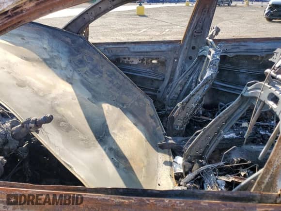 2017 Hyundai Tucson Night Edition с VIN KM8J3CA27HU569764, выставлен на аукционе Copart как лот 65047525 с пробегом Не указан миль и Списание • Salvage title. История ставок и продаж доступна на DreamBid. Изображение 7.