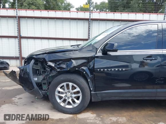 ✅ 2020 Chevrolet Traverse LS • VIN: 1GNERFKW2LJ147684 • Lot: 42789208. Listed on IAAI with 131,966 mi. Free auction sales archive from the USA and detailed vehicle history report at DreamBid. Image 6.