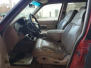 ✅ 1999 Ford Explorer XL • VIN: 1FMDU32X2XZA30166 • Лот: 77955094. Опубликован ранее на Copart с пробегом 212 805 миль. Бесплатный доступ к архиву аукционных продаж из США и подробный отчёт об истории автомобиля на DreamBid. Изображение 7.