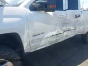 ✅ 2015 Chevrolet Silverado 2500HD LT • VIN: 1GC2CVE87FZ500852 • Lot: 43023197. Listed on IAAI with 214,790 mi. Free auction sales archive from the USA and detailed vehicle history report at DreamBid. Image 6.