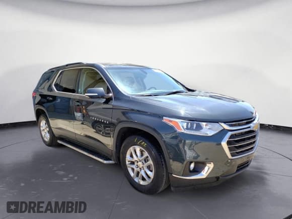 ✅ 2020 Chevrolet Traverse LT Cloth • VIN: 1GNEVGKW7LJ190659 • Lot: 60342623. Wystawiony na Copart z przebiegiem 49 257 mil. Bezpłatny archiwum sprzedaży aukcyjnych z USA i szczegółowy raport historii pojazdu na DreamBid. Zdjęcie 4.