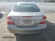 ✅ 2006 Mercedes-Benz CLK 350 • VIN: WDBTJ56H86F183124 • Lot: 91009705. Wystawiony na Copart z przebiegiem 190 511 mil. Bezpłatny archiwum sprzedaży aukcyjnych z USA i szczegółowy raport historii pojazdu na DreamBid. Zdjęcie 6.