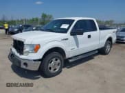 ✅ 2014 Ford F-150 XL • VIN: 1FTFX1ETXEFC02041 • Lot: 42268159. Wystawiony na IAAI z przebiegiem 169 999 mil. Bezpłatny archiwum sprzedaży aukcyjnych z USA i szczegółowy raport historii pojazdu na DreamBid. Zdjęcie 2.