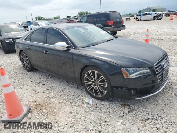 ✅ 2013 Audi S8 • VIN: WAUD2AFD9DN019583 • Lot: 50389455. Listed on Copart with 80,450 mi. Free auction sales archive from the USA and detailed vehicle history report at DreamBid. Image 4.