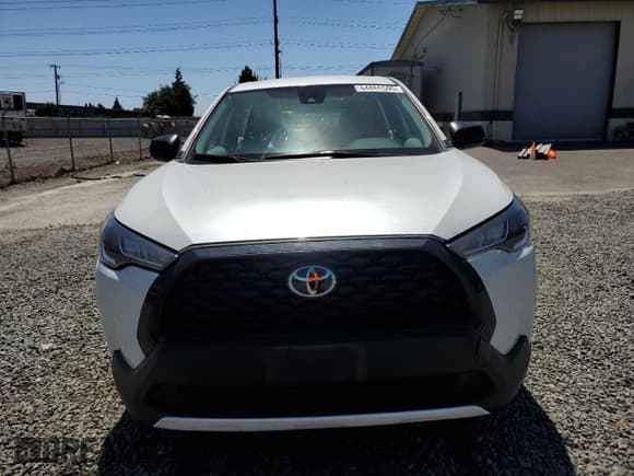 ✅ 2022 Toyota Corolla Cross L • VIN: 7MUAAABG5NV035127 • Lot: 64865595. Listed on Copart with 29,777 mi. Free auction sales archive from the USA and detailed vehicle history report at DreamBid. Image 5.