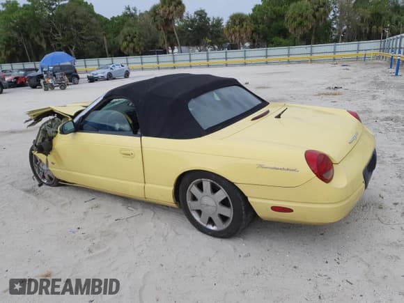 ✅ 2002 Ford Thunderbird Hardtop Premium • VIN: 1FAHP60A62Y113214 • Лот: 91480385. Опубликован ранее на Copart с пробегом Не указан. Бесплатный доступ к архиву аукционных продаж из США и подробный отчёт об истории автомобиля на DreamBid. Изображение 2.