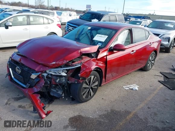 ✅ 2019 Nissan Altima SV • VIN: 1N4BL4DV8KN310003 • Lot: 41406127. Listed on IAAI with 130,577 mi. Free auction sales archive from the USA and detailed vehicle history report at DreamBid. Image 17.
