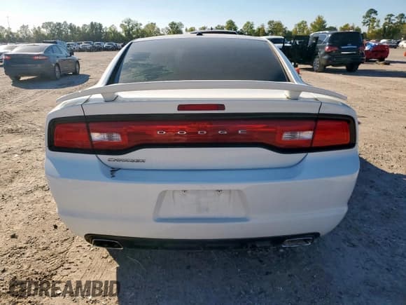 ✅ 2012 Dodge Charger SXT • VIN: 2C3CDXHG5CH165106 • Lot: 85644405. Listed on Copart with 112,114 mi. Free auction sales archive from the USA and detailed vehicle history report at DreamBid. Image 6.
