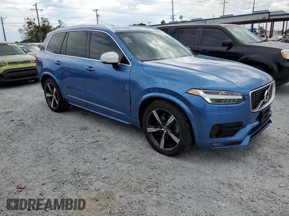 ✅ 2017 Volvo XC90 R-Design • VIN: YV4A22PM4H1134886 • Лот: 80116085. Опубликован ранее на Copart с пробегом 153 431 миль. Бесплатный доступ к архиву аукционных продаж из США и подробный отчёт об истории автомобиля на DreamBid. Изображение 4.