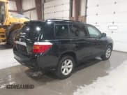✅ 2010 Toyota Highlander • VIN: 5TDBK3EH6AS038933 • Лот: 43039308. Опубликован ранее на IAAI с пробегом 202 857 миль. Бесплатный доступ к архиву аукционных продаж из США и подробный отчёт об истории автомобиля на DreamBid. Изображение 4.