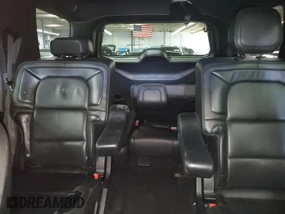 ✅ 2018 Lincoln Navigator Select • VIN: 5LMJJ2JT6JEL07773 • Лот: 81343635. Опубликован ранее на Copart с пробегом 107 414 миль. Бесплатный доступ к архиву аукционных продаж из США и подробный отчёт об истории автомобиля на DreamBid. Изображение 10.