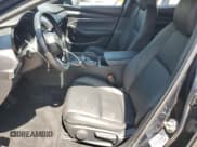 ✅ 2024 Mazda 3 S Select Sport • VIN: JM1BPAKM8R1719806 • Лот: 61865855. Опубликован ранее на Copart с пробегом 20 320 миль. Бесплатный доступ к архиву аукционных продаж из США и подробный отчёт об истории автомобиля на DreamBid. Изображение 7.