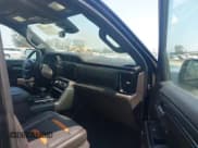 ✅ 2024 GMC Sierra 1500 AT4 • VIN: 3GTUUEEL4RG268757 • Лот: 42592647. Опубликован ранее на IAAI с пробегом 4 264 миль. Бесплатный доступ к архиву аукционных продаж из США и подробный отчёт об истории автомобиля на DreamBid. Изображение 5.