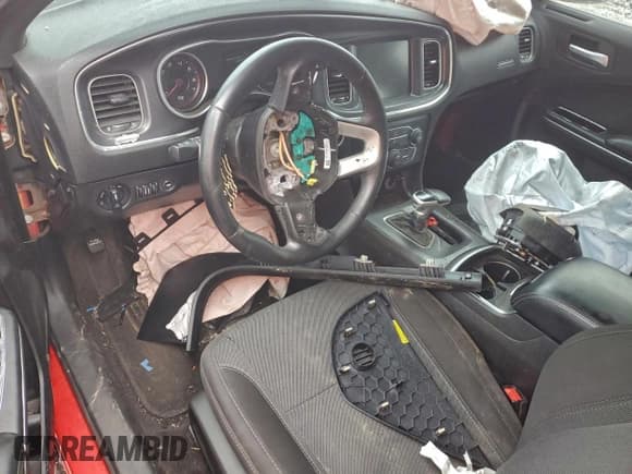 ✅ 2016 Dodge Charger R/T • VIN: 2C3CDXCT7GH285628 • Lot: 94900175. Wystawiony na Copart z przebiegiem Nie podano. Bezpłatny archiwum sprzedaży aukcyjnych z USA i szczegółowy raport historii pojazdu na DreamBid. Zdjęcie 8.