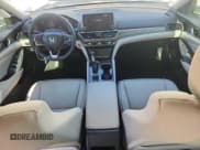 ✅ 2020 Honda Accord LX • VIN: 1HGCV1F18LA046695 • Lot: 87422125. Wystawiony na Copart z przebiegiem 115 046 mil. Bezpłatny archiwum sprzedaży aukcyjnych z USA i szczegółowy raport historii pojazdu na DreamBid. Zdjęcie 8.