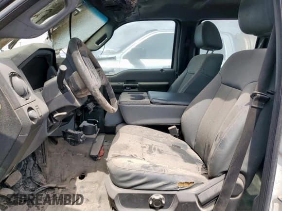 ✅ 2015 Ford F-350 Lariat • VIN: 1FT8W3DT5FEC34041 • Lot: 58813485. Wystawiony na Copart z przebiegiem Nie podano. Bezpłatny archiwum sprzedaży aukcyjnych z USA i szczegółowy raport historii pojazdu na DreamBid. Zdjęcie 7.