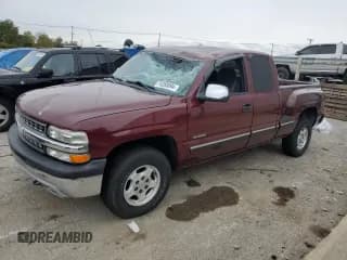 ✅ 2001 Chevrolet Silverado 1500 LS • VIN: 2GCEK19TX11143661 • Лот: 74285694. Опубликован ранее на Copart с пробегом 142 632 миль. Бесплатный доступ к архиву аукционных продаж из США и подробный отчёт об истории автомобиля на DreamBid. Изображение 1.