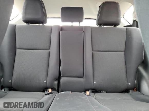 ✅ 2018 Toyota RAV4 XLE • VIN: 2T3WFREV8JW419437 • Lot: 58294485. Listed on Copart with 126,237 mi. Free auction sales archive from the USA and detailed vehicle history report at DreamBid. Image 10.