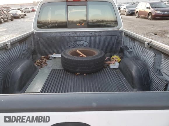 ✅ 1997 Ford F-250 • VIN: 1FTFX27L1VNB81458 • Lot: 83206264. Listed on Copart with 231,088 mi. Free auction sales archive from the USA and detailed vehicle history report at DreamBid. Image 10.