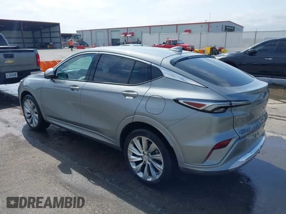 ✅ 2024 Buick Envista Avenir • VIN: KL47LCE21RB081216 • Lot: 42128742. Wystawiony na IAAI z przebiegiem 19 709 mil. Bezpłatny archiwum sprzedaży aukcyjnych z USA i szczegółowy raport historii pojazdu na DreamBid. Zdjęcie 3.