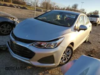 ✅ 2019 Chevrolet Cruze LS • VIN: 1G1BC5SM6K7137265 • Lot: 68894832. Listed on Copart with Not provided. Free auction sales archive from the USA and detailed vehicle history report at DreamBid. Image 1.