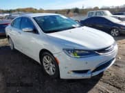 ✅ 2015 Chrysler 200 Limited • VIN: 1C3CCCAB7FN703925 • Lot: 43728662. Wystawiony na IAAI z przebiegiem 207 509 mil. Bezpłatny archiwum sprzedaży aukcyjnych z USA i szczegółowy raport historii pojazdu na DreamBid. Zdjęcie 1.
