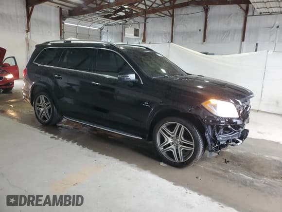 ✅ 2015 Mercedes-Benz GL 63 AMG • VIN: 4JGDF7EEXFA455501 • Лот: 70600545. Опубликован ранее на Copart с пробегом 123 925 миль. Бесплатный доступ к архиву аукционных продаж из США и подробный отчёт об истории автомобиля на DreamBid. Изображение 4.