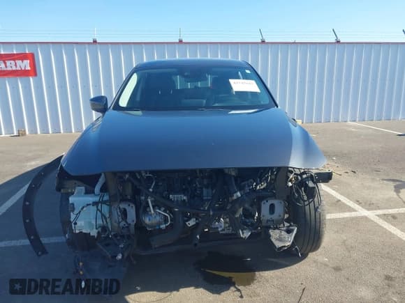 ✅ 2020 Mazda CX-9 Touring • VIN: JM3TCBCY5L0409625 • Lot: 42745843. Listed on IAAI with 44,707 mi. Free auction sales archive from the USA and detailed vehicle history report at DreamBid. Image 13.