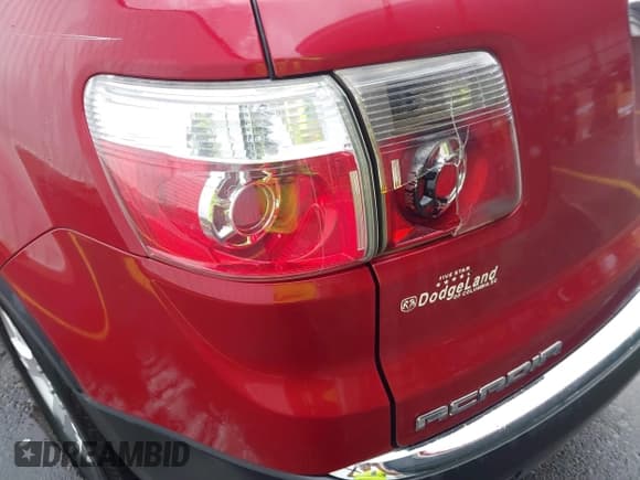 ✅ 2012 GMC Acadia SL • VIN: 1GKKRNED0CJ371458 • Лот: 42957355. Опубликован ранее на IAAI с пробегом 139 667 миль. Бесплатный доступ к архиву аукционных продаж из США и подробный отчёт об истории автомобиля на DreamBid. Изображение 6.