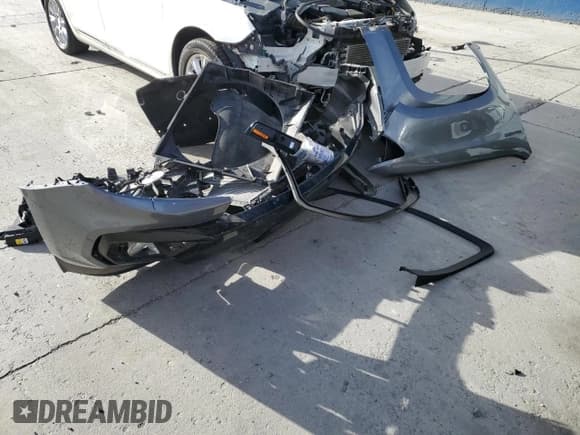 ✅ 2021 Chevrolet Colorado 4WD LT • VIN: 1GCPTCE16M1142815 • Lot: 78711574. Listed on Copart with 35,041 mi. Free auction sales archive from the USA and detailed vehicle history report at DreamBid. Image 14.