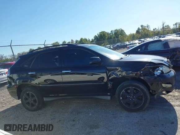 ✅ 2008 Lexus RX 350 • VIN: 2T2HK31U28C048855 • Lot: 43527021. Listed on IAAI with 229,266 mi. Free auction sales archive from the USA and detailed vehicle history report at DreamBid. Image 13.