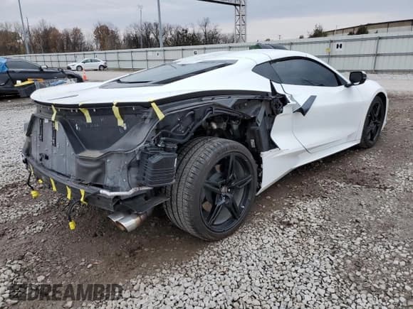 ✅ 2023 Chevrolet Corvette 1LT • VIN: 1G1YA2D42P5119442 • Lot: 92563025. Wystawiony na Copart z przebiegiem 29 381 mil. Bezpłatny archiwum sprzedaży aukcyjnych z USA i szczegółowy raport historii pojazdu na DreamBid. Zdjęcie 3.