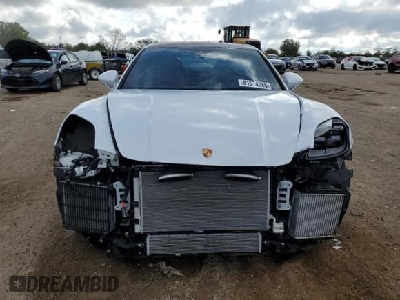 ✅ 2025 Porsche Panamera • VIN: WP0AE2YA7SL045520 • Lot: 81674085. Wystawiony na Copart z przebiegiem 10 696 mil. Bezpłatny archiwum sprzedaży aukcyjnych z USA i szczegółowy raport historii pojazdu na DreamBid. Zdjęcie 5.